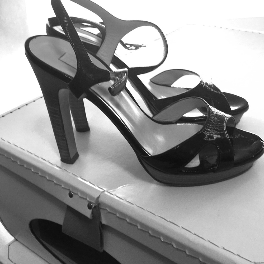 Heeled open sandals platform